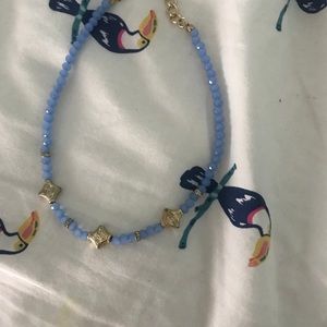 Lilly choker